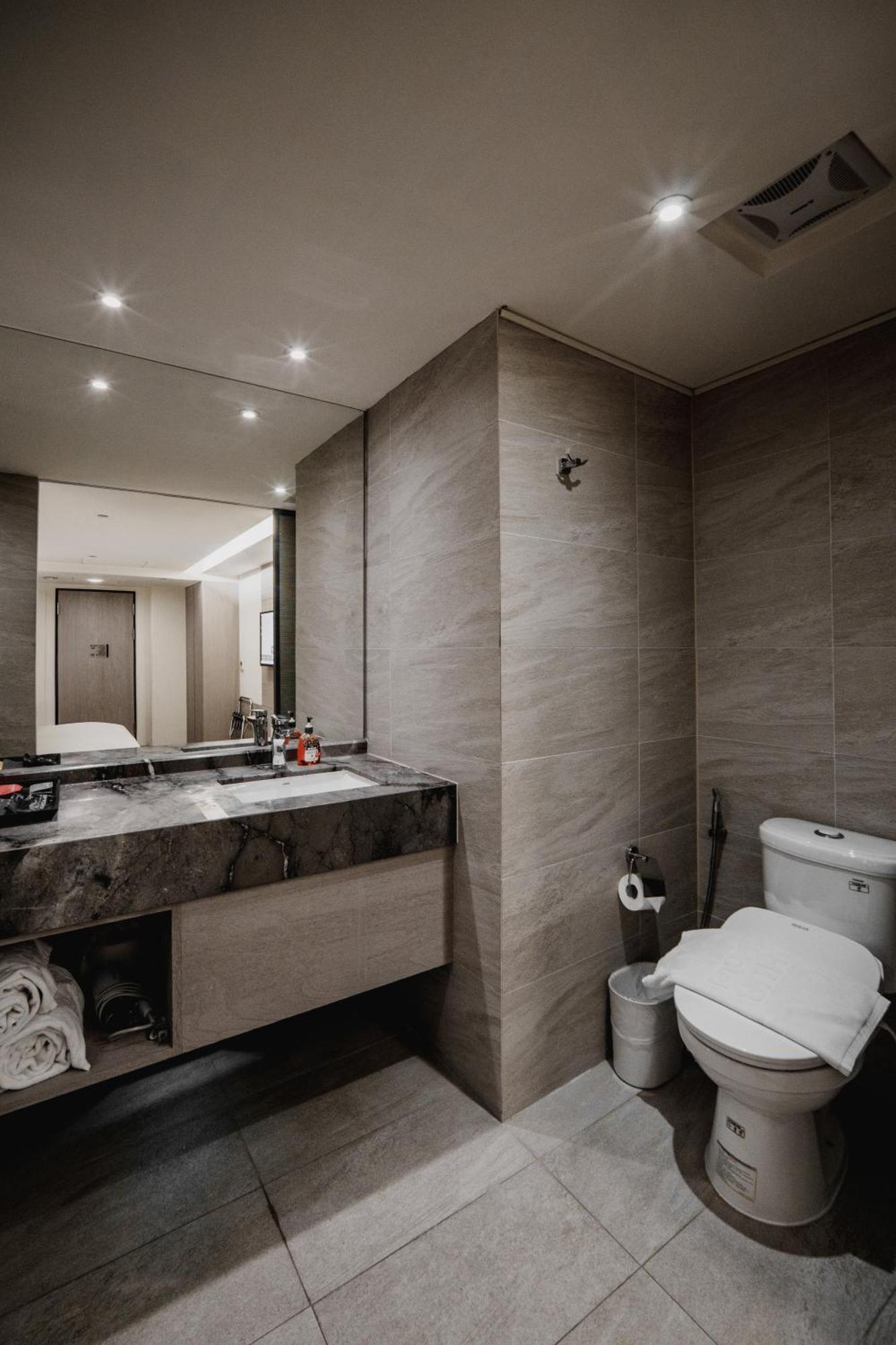 Hub Hotel Kaohsiung Yawan Branch Εξωτερικό φωτογραφία