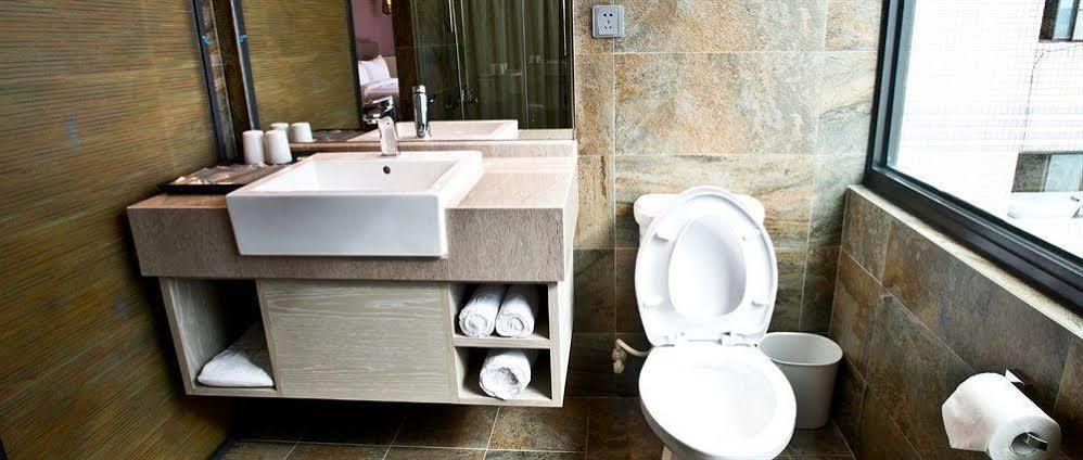 Hub Hotel Kaohsiung Yawan Branch Εξωτερικό φωτογραφία
